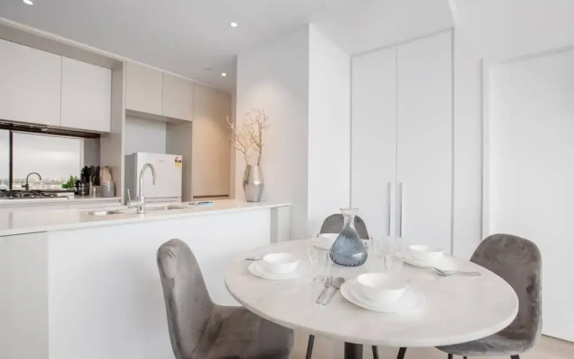 Delightful 2BR Riverview@docklands