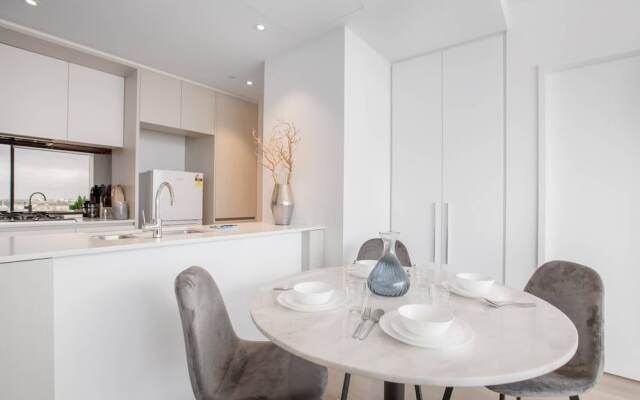 Delightful 2BR Riverview@docklands