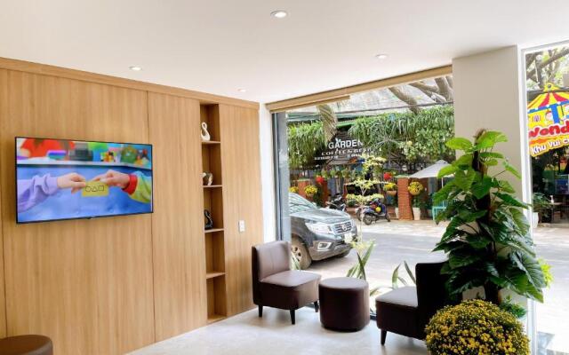 Thanh Bình Hotel - 47 Y Bih - BMT