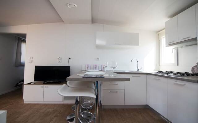 Mobile Home Frangipani 1