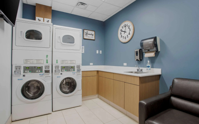Best Western Plus Sawridge Suites