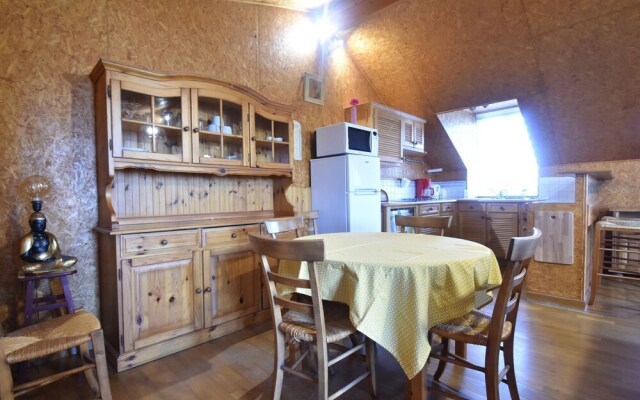 Modern Chalet in Bayeux With Garden