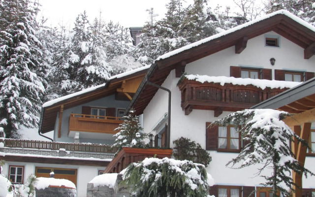 Ferienhaus Tschenett