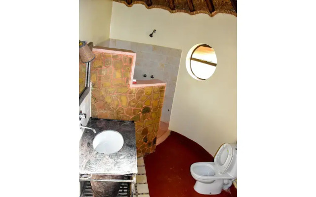 Enchipai Campsite and Cottages