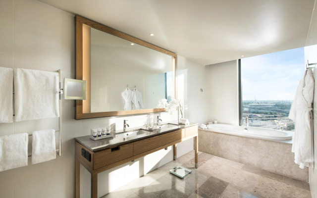 Pan Pacific Melbourne