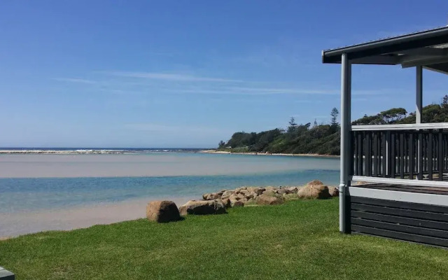 Dolphins Point Tourist Park