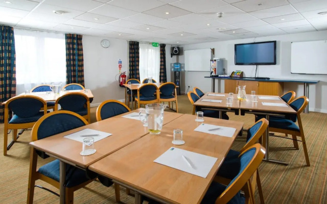 Holiday Inn Express Manchester East by IHG