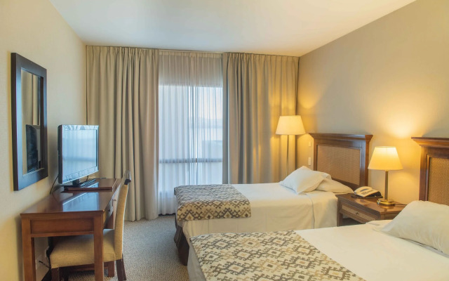 Cacique Inacayal Lake & Spa Hotel
