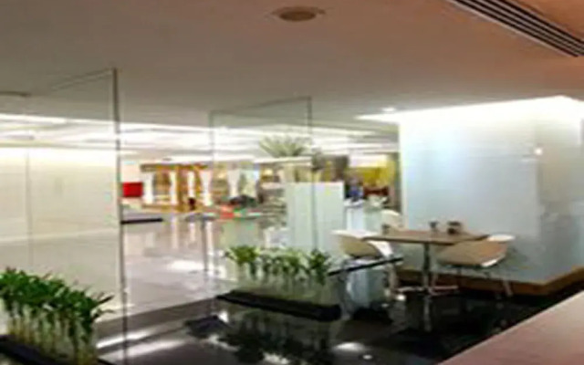 Baiyoke Suite Hostel
