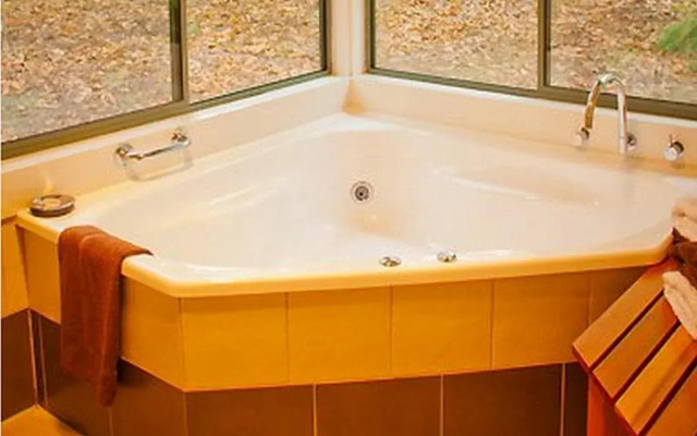 Chestnut Glade Cottage