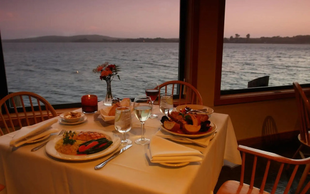 The Inn at the Tides