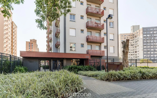 Studio Completo ao Lado da PUCRS CON1506
