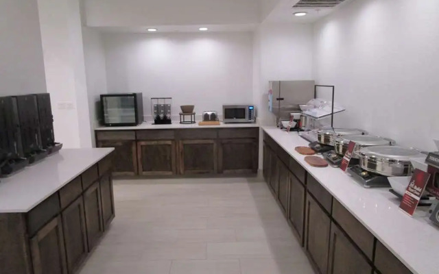 Best Western Plus Bonham