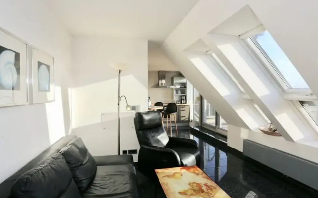 Kaphaus Modern Retreat