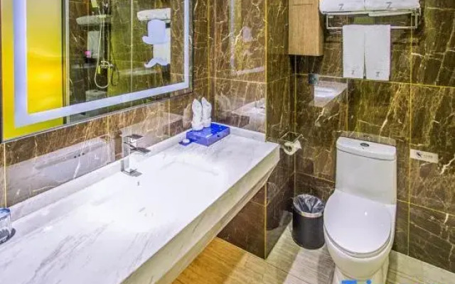 Zmax Hotel·Harbin Bingxue Big World