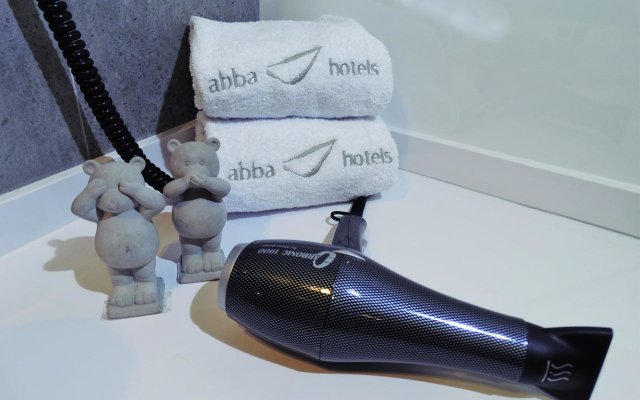 Bilbao City Center by abba Suites