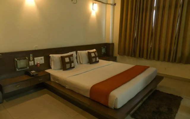 Earl Grey Hotel By OYO Rooms