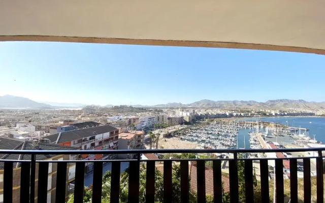 3 Bed room flat with Sea & Mountain View
