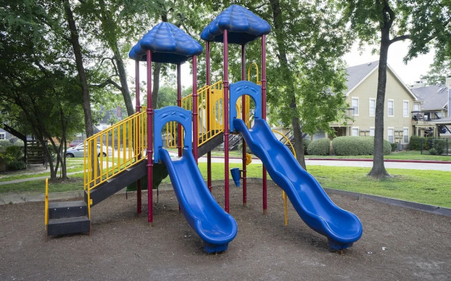 OYO Apartments at Champions Green