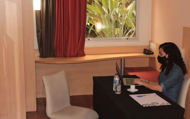 Ibis Belo Horizonte Liberdade