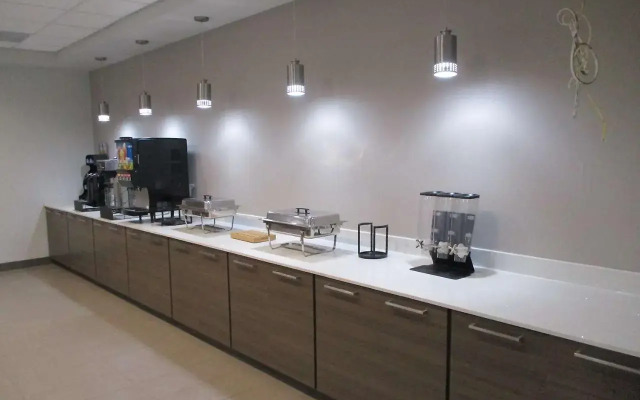 Best Western Plus Chickasha Inn