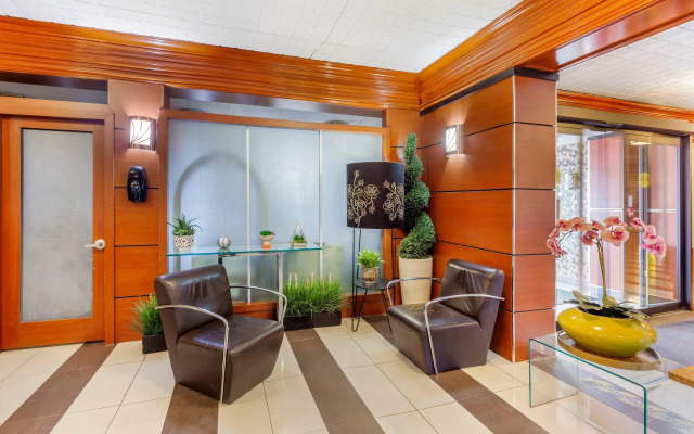 Quality Inn Toronto Airport