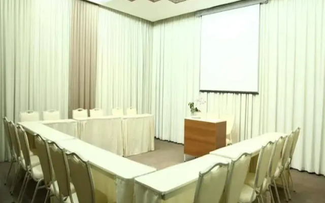 Compacto Hotel Alphaville Campinas