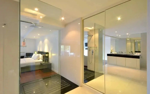 Luxury 5 Stars Beach Villa 6 Beds