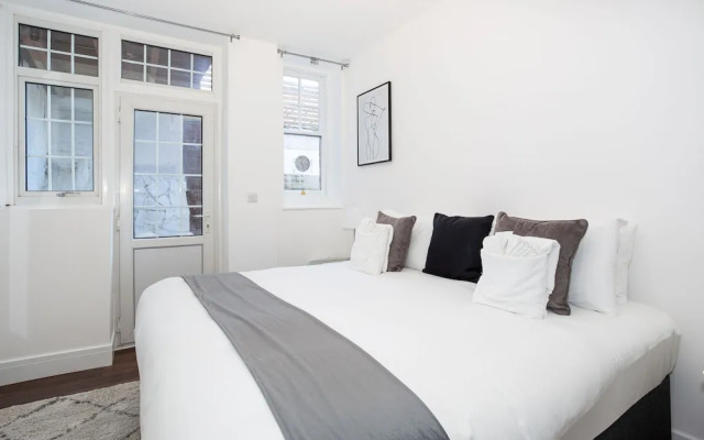 The Regency Apartments