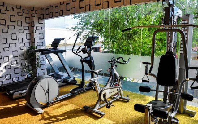 Eloisa Royal Suites