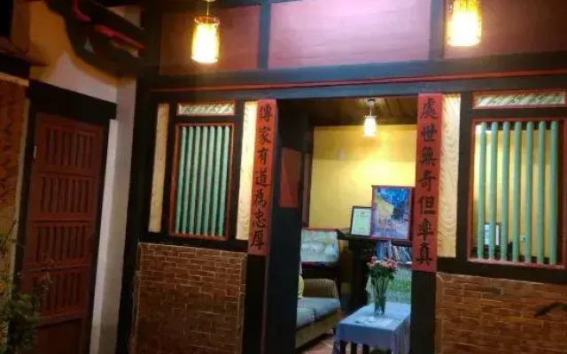 Piano Piano Hostel