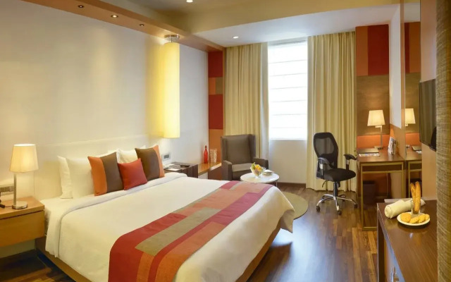 Deventure Sarovar Portico Kapashera