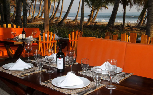 Hotel Tropico Latino