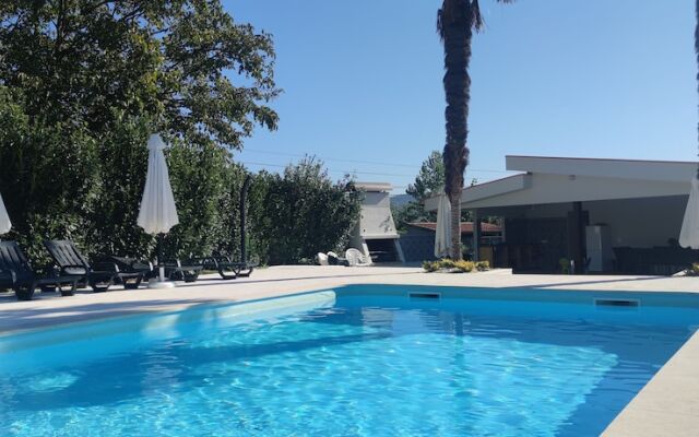 Stunning 6-bed House in Brito, Guimaraes