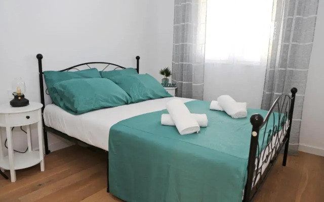 Apartment Gambi with SEA view