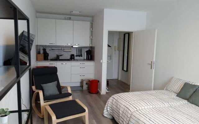 Alexanderplatz Fresh Adorable Studio