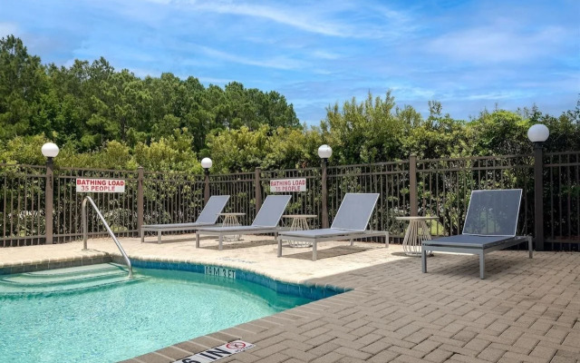 Spark by Hilton Savannah Airport