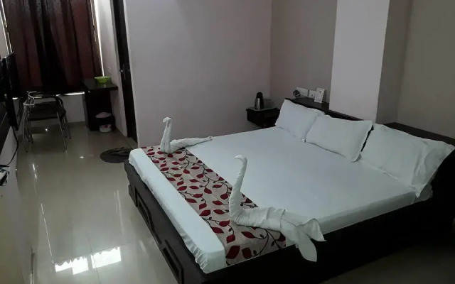OYO 22872 Hotel Shivam Fort View