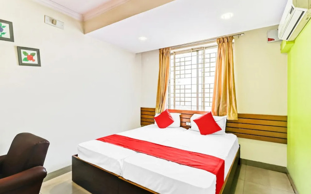 OYO 60932 Hotel Basera Inn