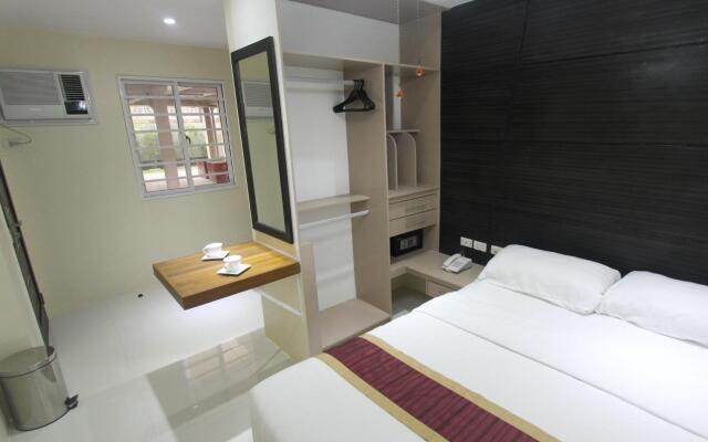 RedDoorz @ Grand Apartelle Hernan Cortes Cebu