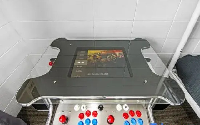 The Arcade Escape - Arcade, Games & Vibes