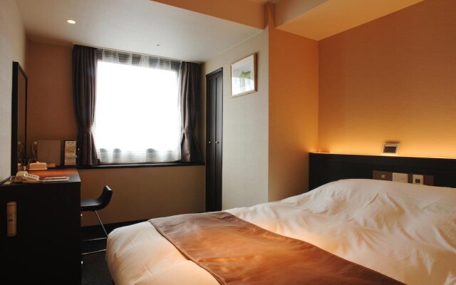 Sannomiya Terminal Hotel