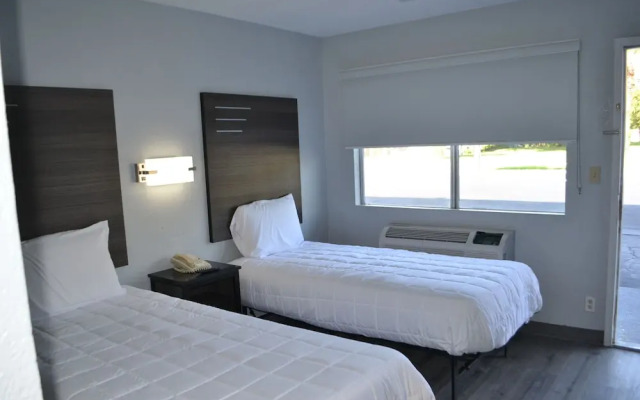 Knights Inn Jacksonville North