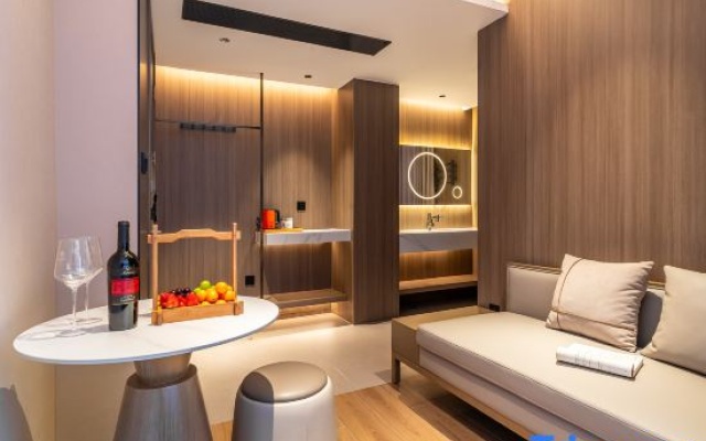 Jiaojiang Paris·Elegant Designer Resort Hotel (Jiazhi Old Street Garden Market Branch) – Guest Rooms – Taizhou