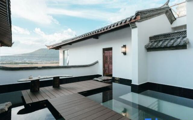 Tengchong Xitang Rehai Sulfur Hot Spring Boutique Lodge