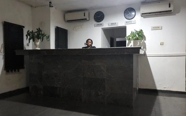 Luxury Suites and Apartments