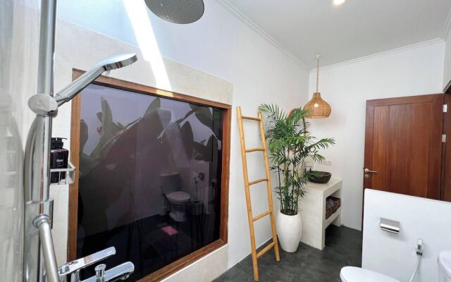 Casa Carolina Bali - Great 3 Bdr - Tumbak Bayuh Canggu