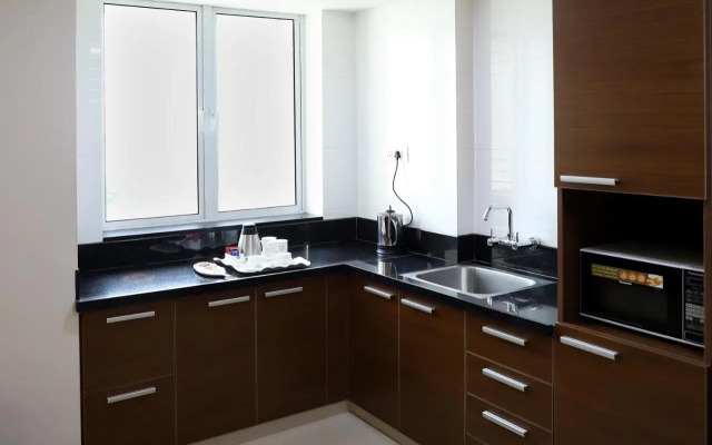 Quality Inn Patria Suites, Rajkot