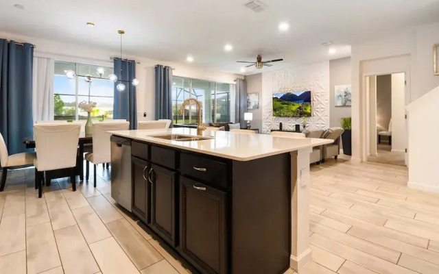 Veranda Palms Lakeview 6br Villa Pool Spa, Disney
