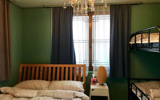 Avocado Guesthouse - Hostel